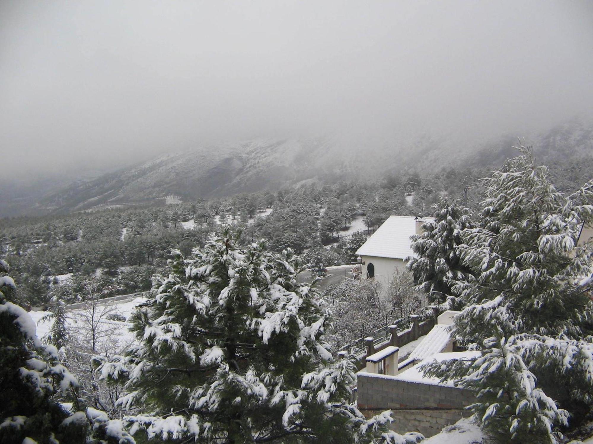 Hotel El Balcon De Las Nieves La Zubia Kültér fotó